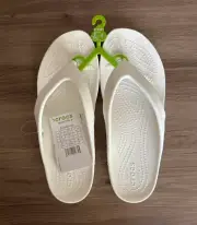 NWT Crocs Kadee II Flip Flops Sz 9 White