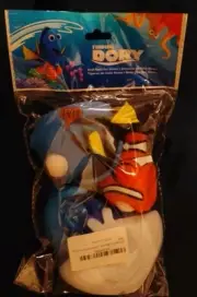 Finding Nemo Bath Toys - Dory, Nemo, Mr. Ray & Swigglefish— Squirting Bath Toys