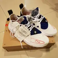 在飛比找蝦皮購物優惠-Nike Huarache-type US9號 全新 售13