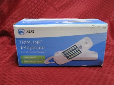 AT&T white wall desk Trimline Telephone - 13 Number Memory phone 89-0008-06