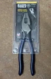Klein Tools D213-9NETP Lineman’s Pliers, 9 Inch, Fish Tape Pulling