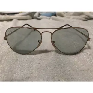 [二手98成新-誠可議］男女通用雷朋 Ray Ban兩用變色鏡片太陽眼鏡 RB3689 001/T1