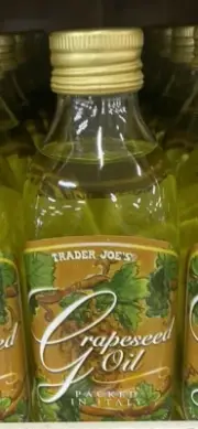 TRADER JOE'S GRAPE SEED OIL ITALY 17 FL OZ EACH SUPER HEALTHY HIGH BURN POINT