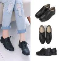 在飛比找momo購物網優惠-【FUFA Shoes 富發牌】牛津百搭質感低跟鞋-黑 FE