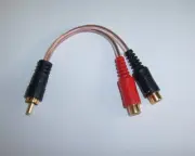 Metra RCAY2 Gold RCA Y Adapter Interconnet Audio Cable Amp Wire 2 Female 1 Male