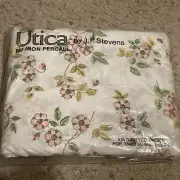 Steven’s Utica Dogwood Floral King Fitted Sheet NOS