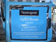 3 Packs Neutrogena Hydro Boost Facial Towelettes with Hyaluronic Acid,50 count