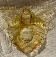 Queen West Trading Co BPA Free Yellow Acrylic Bumble Bee Novelty Bowl