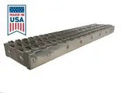 Peterbilt 379 389 Battery Box Lower Step - Heavy Duty