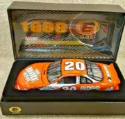 Tony Stewart Rookie 1999 Action Elite 1:24 Home Depot No Stripes #200 of 1000