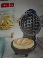 DASH Dreidel Mini Waffle Chaffle Maker Easy Clean DASH Mini Everyday Use NEW