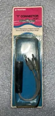 3 In(7.62)conn.stereo 3 Cond. Jack To 2 RCA Type Phone Plugs Vintage Recon