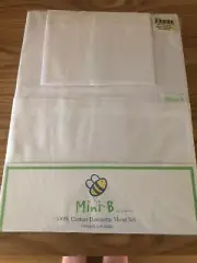 Mini B WHITE 3 piece Bassinette/Cradle Sheet Set - BRAND NEW
