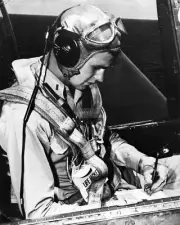 GEORGE H.W. BUSH IN COCKPIT OF HIS TBM AVENGER DURING WWII - 8X10 PHOTO (WW201)