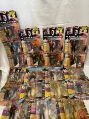 Star Trek Generations & The Next Generation (31) Collectable Action Figures