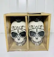 Painted Skulls Black & White Ceramic Salt & Pepper Shakers Set Halloween Deco