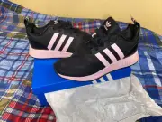 Women’s Adidas Multix J (Size 5)
