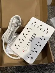 JouleLoom Power Strip Surge Protector with 8 Outlets 4 USB & 2 USB C Ports White