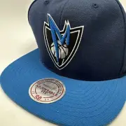 NEW Dallas Mavericks Mitchell & Ness SnapBack Hat Navy / Blue Adjustable NWT