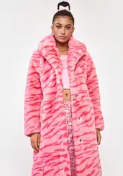[Girlfriend Material] Pink Tiger Kai Faux Fur Coat