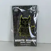 Wraith Reaper Berserker Black Market Collectable Pin Glaxy Series 15/25 Yellow