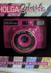 Holga Sparkle Hot Pink 35 MM Film Camera with Flash 135FC - NEW