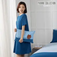 在飛比找momo購物網優惠-【YVONNE 以旺傢飾】熊大旅行方形抱枕_30x45公分 