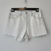 Hudson Jeans Lori High Rise Button Fly Short in Soft Ecru Size 28