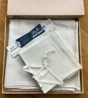 Vtg NOS Riverlys Belgian Linen Square Tablecloth & 4 Napkins New In Box NIB