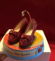 2011Wizard of OZ Hallmark "It's All in the Shoes" Ornament. .