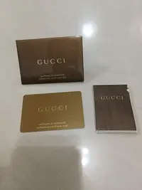 在飛比找Yahoo!奇摩拍賣優惠-【二手衣櫃】原廠公司貨 GUCCI 眼鏡 保證卡 國際說明書