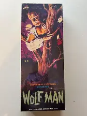 Aurora 1999 Wolf Man Model Kit #425-98 New Sealed