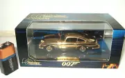 Minichamps 137261 Gold Plated James Bonds Aston Martin DB5 in 1:43 Scale
