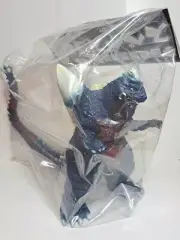 Space Godzilla the evil space beast painted version dorsal fin GID luminous