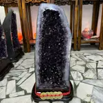 頂級巴西 紫水晶洞 水晶洞ESPA++✨29.15KG♥️共生瑪瑙邊 滿鈦晶 二次生長結晶 黃磷鐵礦 口寬有洞深藏風納氣