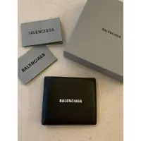 在飛比找蝦皮購物優惠-Limit精品✔️Balenciaga 巴黎世家 經典黑白字