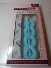 Nail Grooming Set From SASSY +CHIC 8 PC
