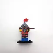 LEGO CASTLE LION KNIGHT CROSSBOWSMAN/BROWN BOW MINI FIGURE