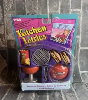 Vintage 1995 TYCO Kitchen Littles Barbeque Cookout Set New Sealed Pack