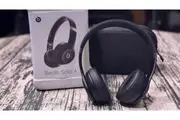 Beats Solo 4 Black Gold Headphone