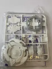 Takara Beyblade Plastic - A-31 - White Master Dragoon Tournament - Bakuten Shoot