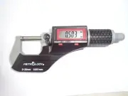 Micrometer Digital outside 0-25mm/0.001mm / 0-1"/.00005" inc calibration cert