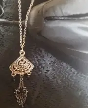 6 Vampiresses, 1 to TRANSFORM, 5 to PLEASE U-1 necklace-which will U adorn w/it?