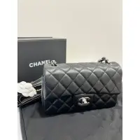 在飛比找蝦皮購物優惠-CHANEL 香奈兒 MINI CF 20CM MINI C