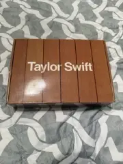 RARE Taylor Swift Midnight's CD Clock - Brand New Never Used, NO CDs included!