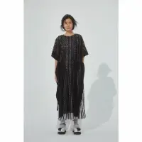 在飛比找momo購物網優惠-【UUIN】UUIN _ 黑白條紋網狀洋裝(女裝 設計款洋裝