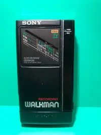 在飛比找Yahoo!奇摩拍賣優惠-［二手隨身聽］早期SONY Walkman WM-F404卡