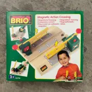 33750 BRIO Wooden Train Magnetic Action Crossing! NIB! Thomas