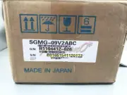 1PC New YASKAWA SGMG-09V2ABC SERVO MOTOR