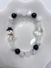 Handmade Glass Beaded Bracelet Glass Snowman Scatter Beads and Christmas Vibe